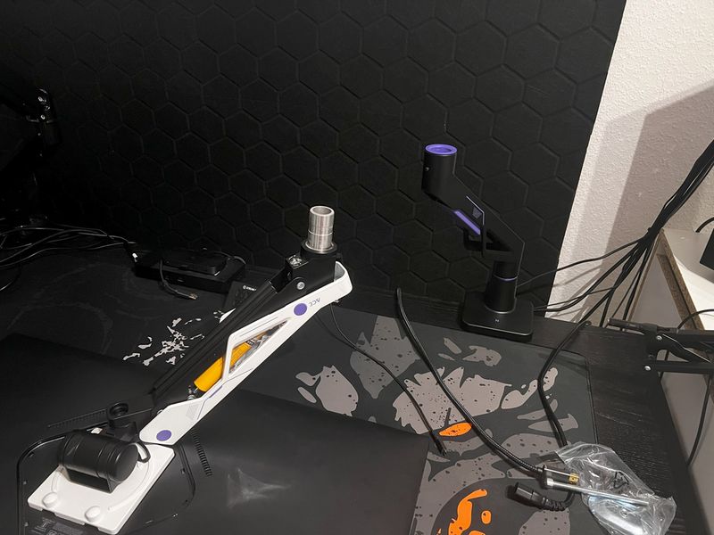 Neomounts ACE DS70-256BL1 Aufbau.jpg